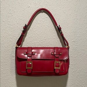 Elegant Red Shoulder Bag